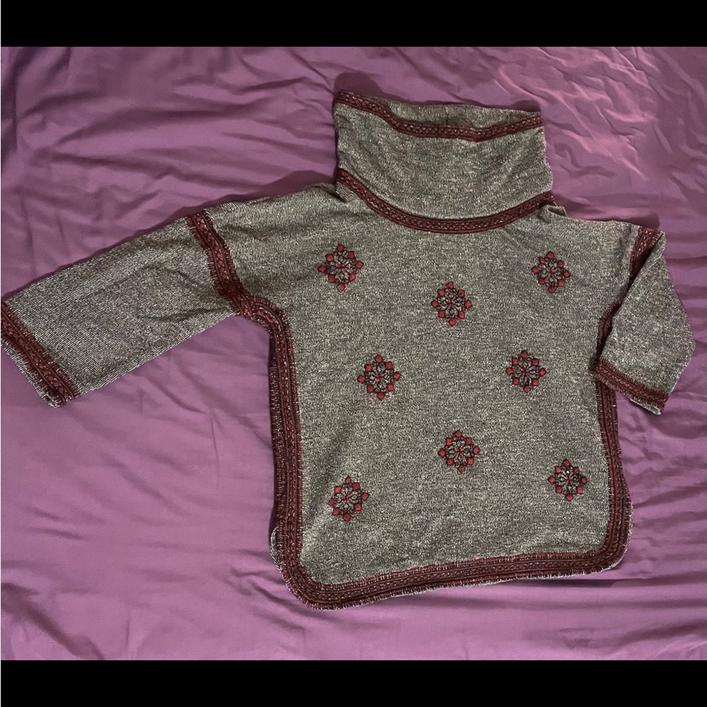 Lucky Lotus 3/4 Sleeved Sweater